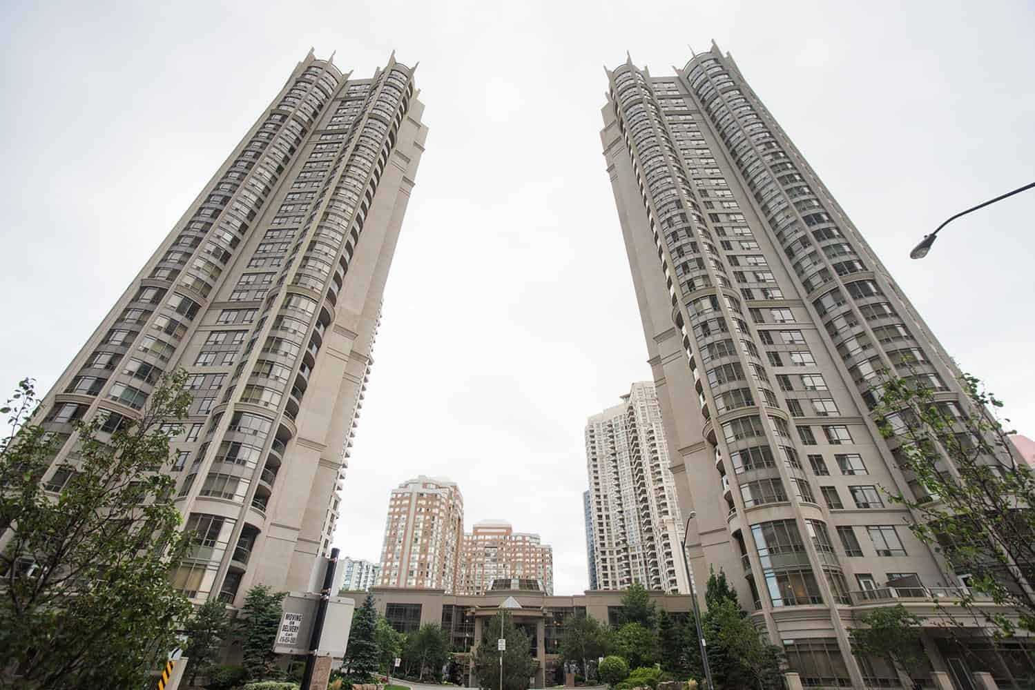 818 3880 Duke Of York Blvd, Mississauga Leased, W5425957 Condos.ca 818 3880 Duke Of York Blvd, Mississauga Leased, W5425957 Condos.ca