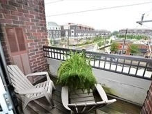 312 - 3563 Lake Shore Blvd