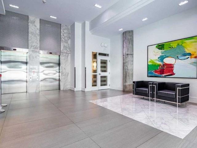 214 - 300 Manitoba St