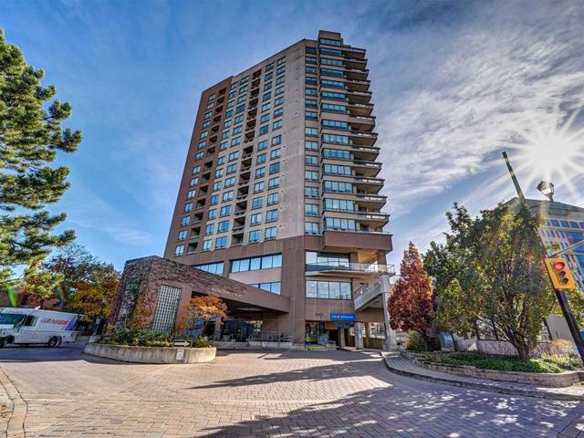 909 - 1 Belvedere Crt