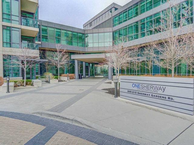 2009 - 215 Sherway Gardens Rd