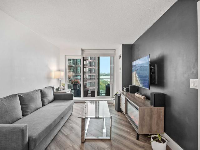 907 - 2121 Lake Shore Blvd W