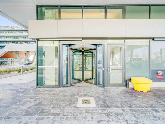 5301 - 30 Shore Breeze Dr