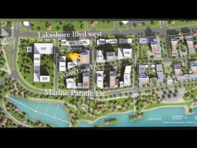 2 - 70 Annie Craig Dr