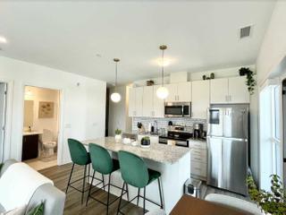 313 - 102 Grovewood Common