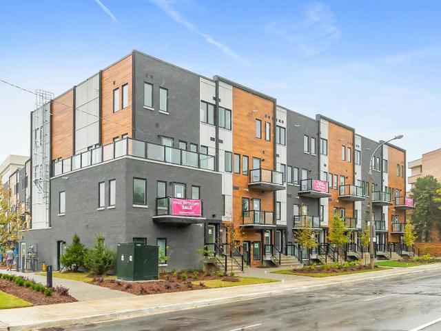 201 - 400 The East Mall