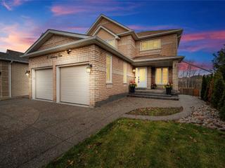 15 Ashbury Cres