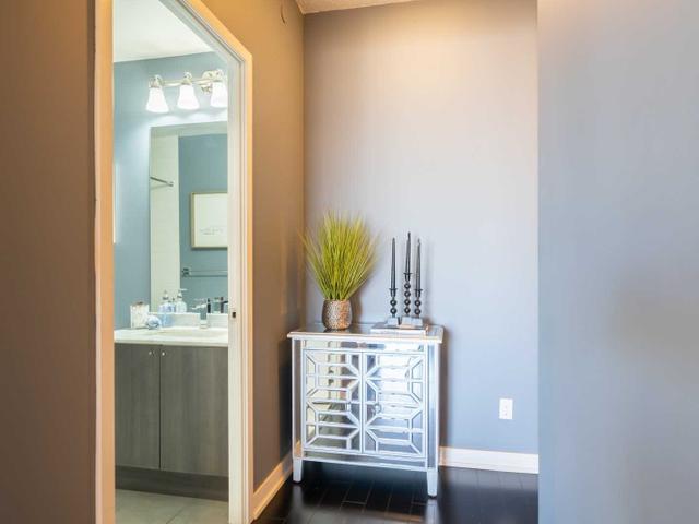 4006 - 4011 Brickstone Mews