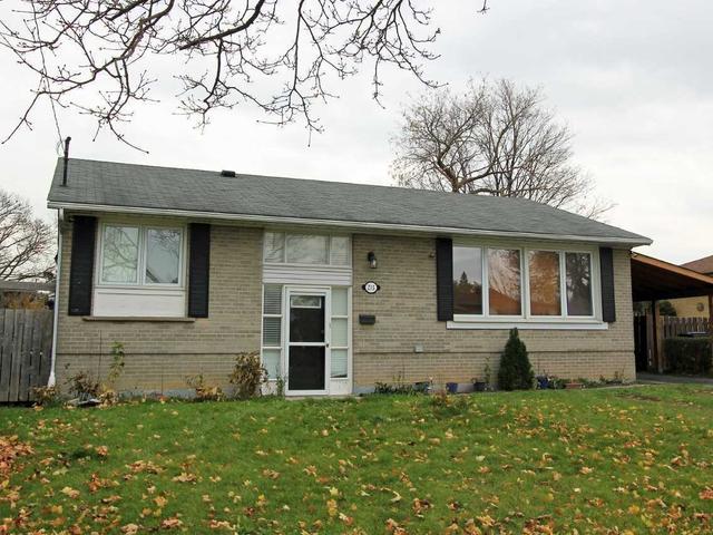 215 Jeffcoat Dr S