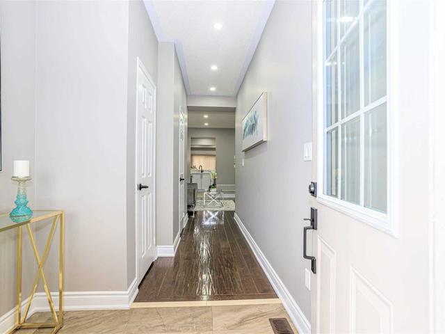 60 Cookview Dr