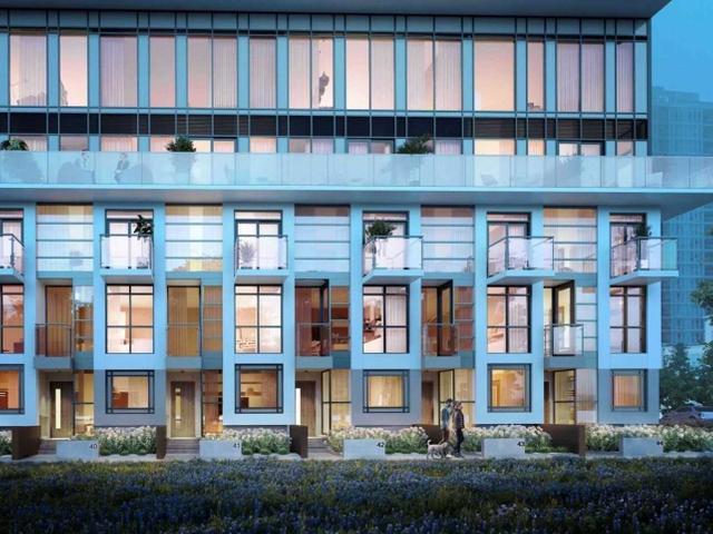 2010 - 251 Manitoba St