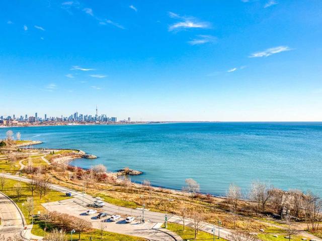 1214 - 2111 Lake Shore Blvd W