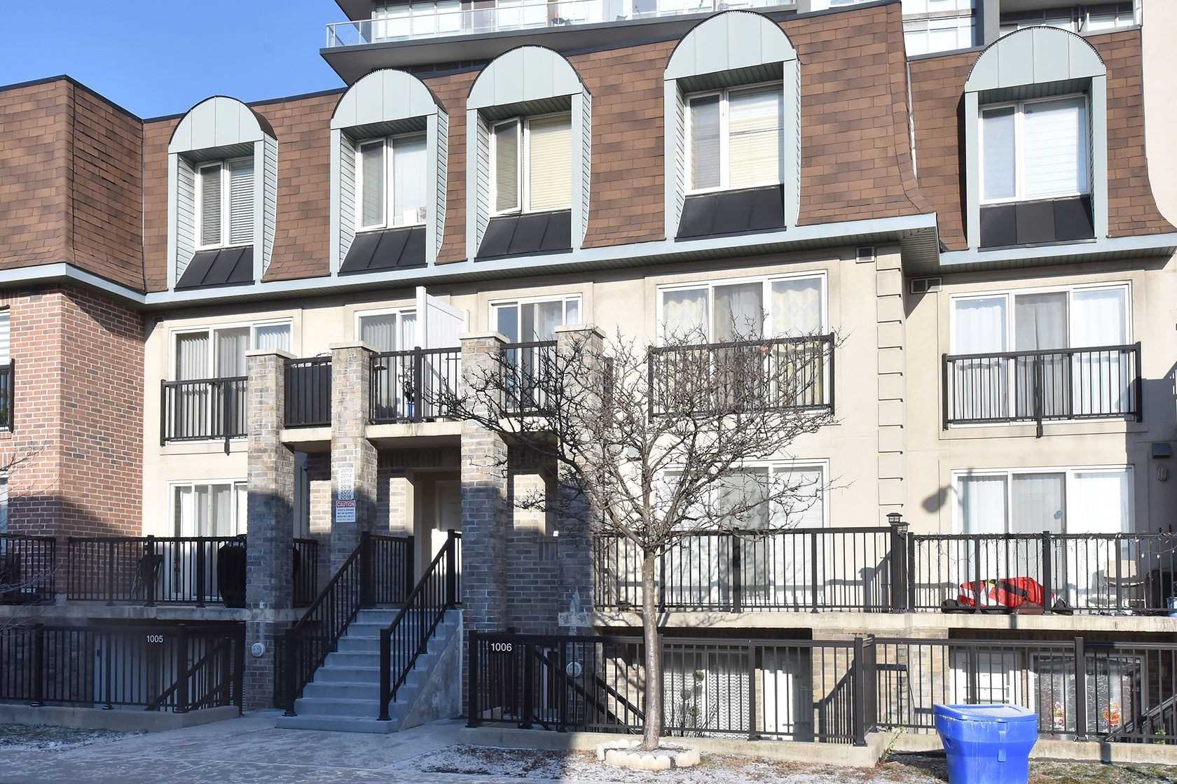 1006 - 125 George Appleton Way, North York | Sold, W5467804 | Condos.ca