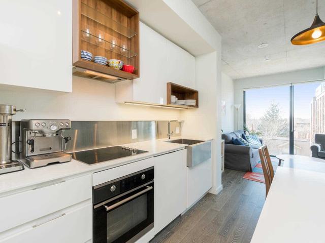 406 - 383 Sorauren Ave