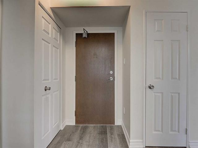 906 - 50 Kingsbridge Garden Circ