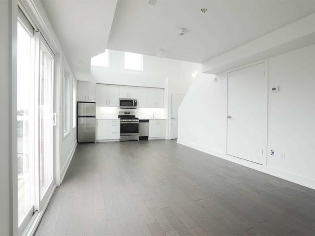 110 - 1183 Dufferin St