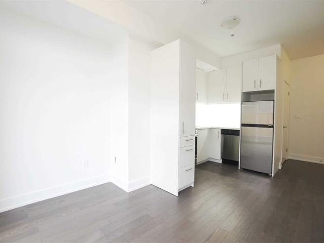 111 - 1183 Dufferin St