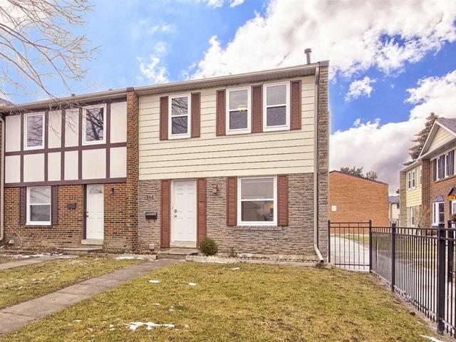 116 - 900 Central Park Dr