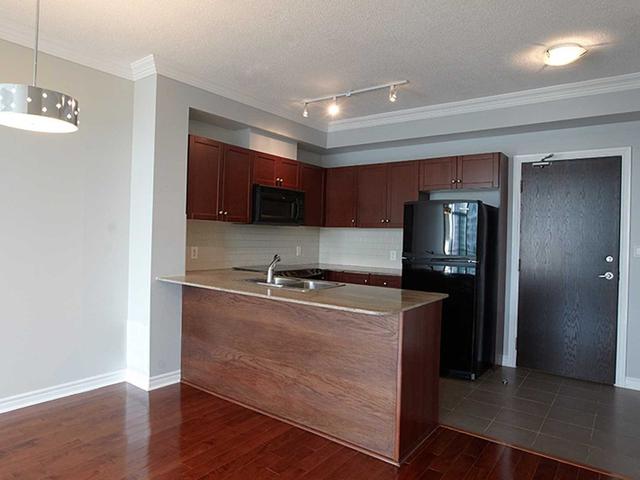 2609 - 3504 Hurontario St