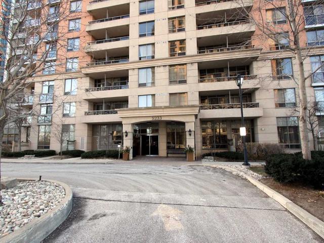 216 - 5233 Dundas St W