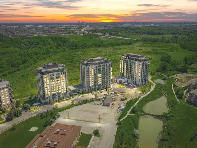 601 - 55 Yorkland Blvd