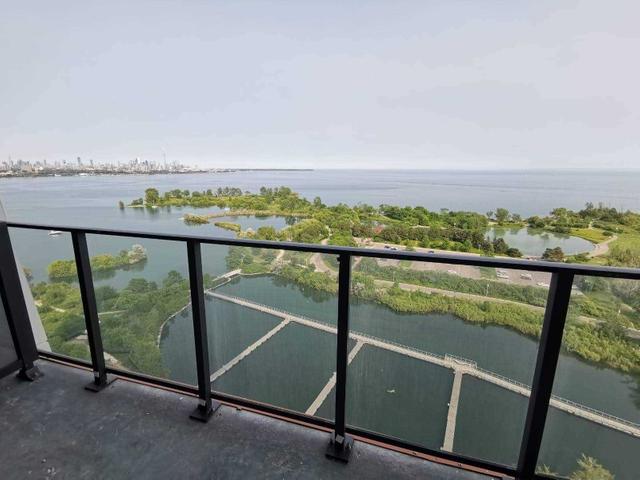 1810 - 20 Shore Breeze Dr