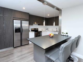 159 - 1055 Dundas St E