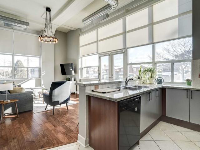 129 - 1001 Roselawn Ave