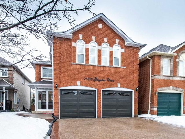7038 Graydon Crt