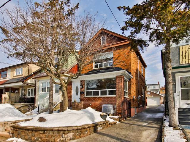 251 Silverthorn Ave