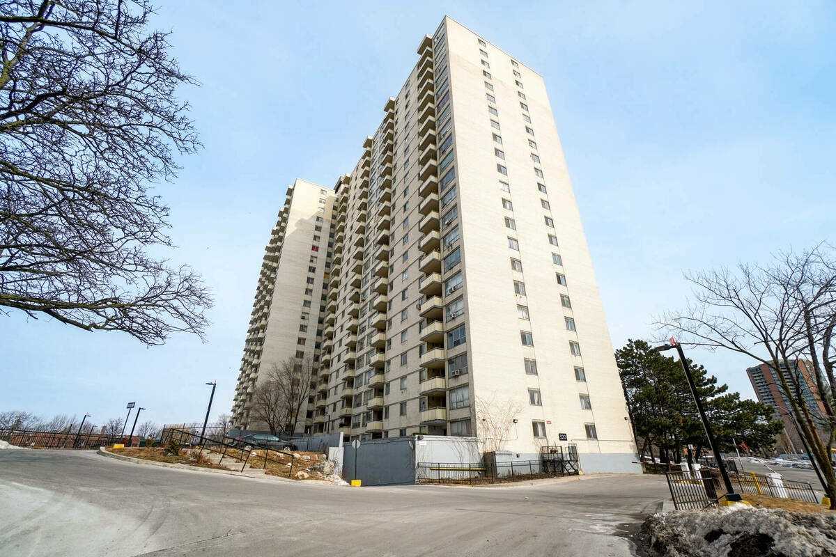 403 320 Dixon Rd, Etobicoke Sold Conditional, W5525460 Condos.ca