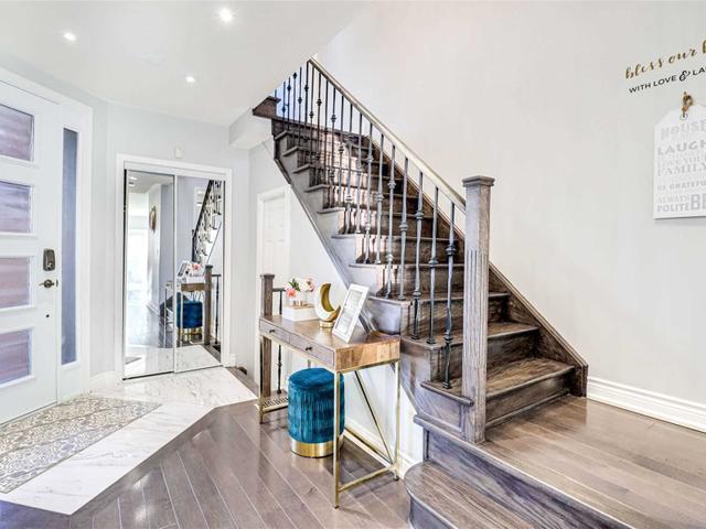 5914 Stonebriar Cres