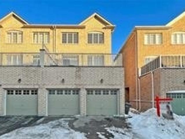 60 Bonnie Braes Dr