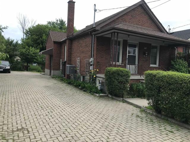 Main Fl - 407 Glen Park Ave