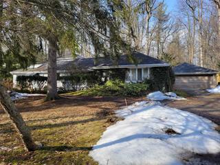 2149 Parker Dr