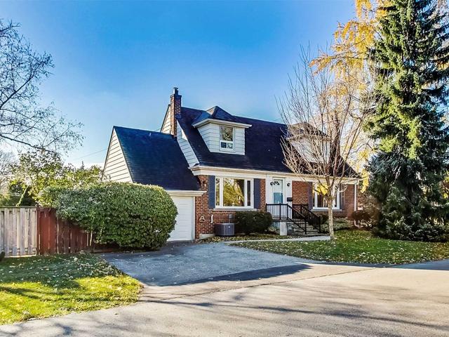 143 Prince Edward Dr S