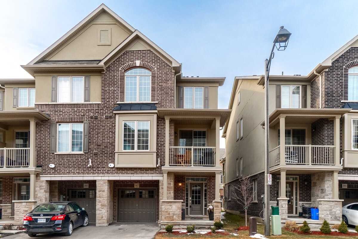 387 Cranbrook Common, Oakville Sold, W5568798 Condos.ca