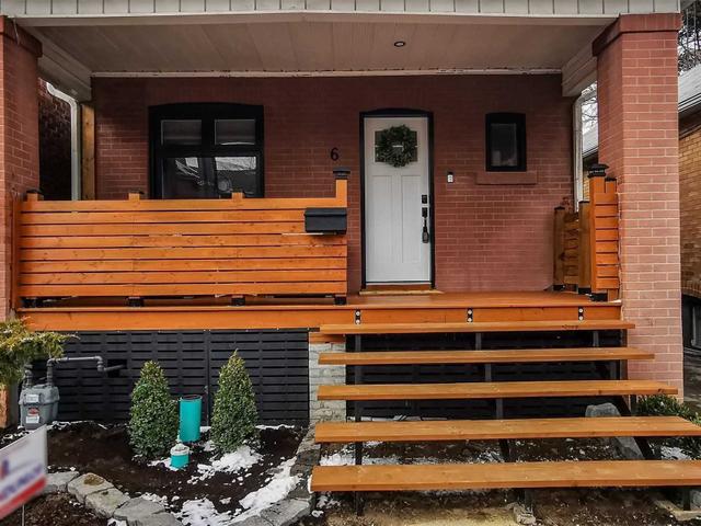 6 Nickle St