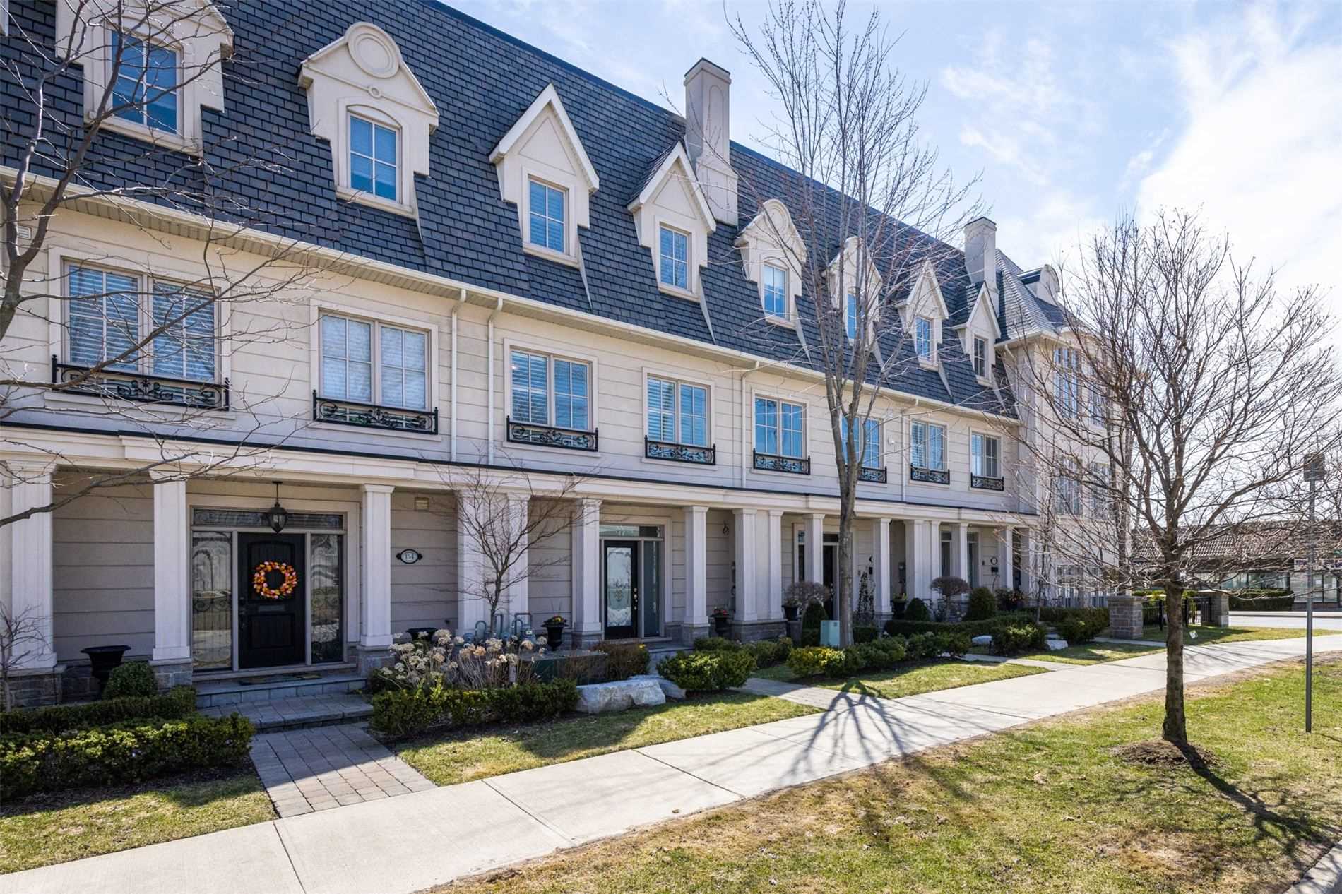 156 Rebecca St, Oakville Sold, W5575052 Condos.ca