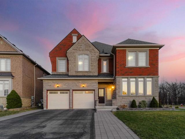 138 Mount Royal Circ
