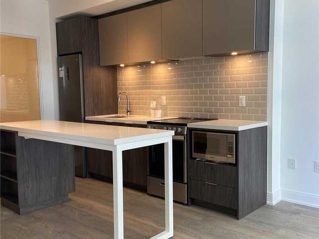 409 - 65 Annie Craig Dr
