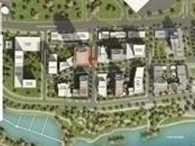 210 - 70 Annie Craig Dr S