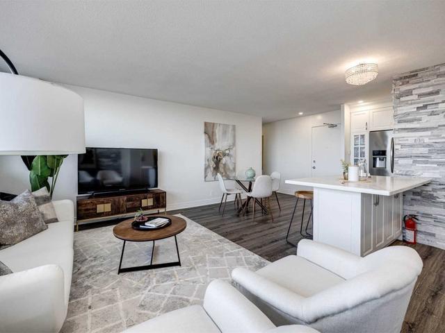 PH917 - 80 Grand Ravine Dr