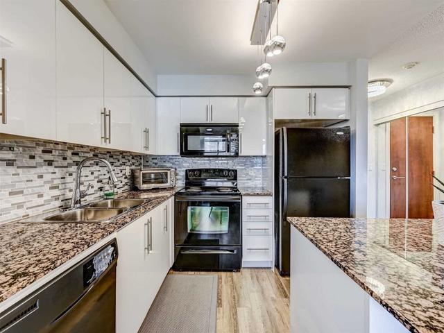 309 - 310 Burnhamthorpe Rd W