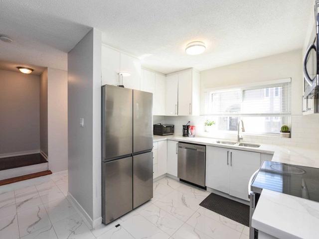 37 - 23 London Green  Crt