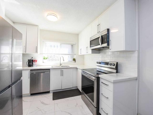 37 - 23 London Green  Crt