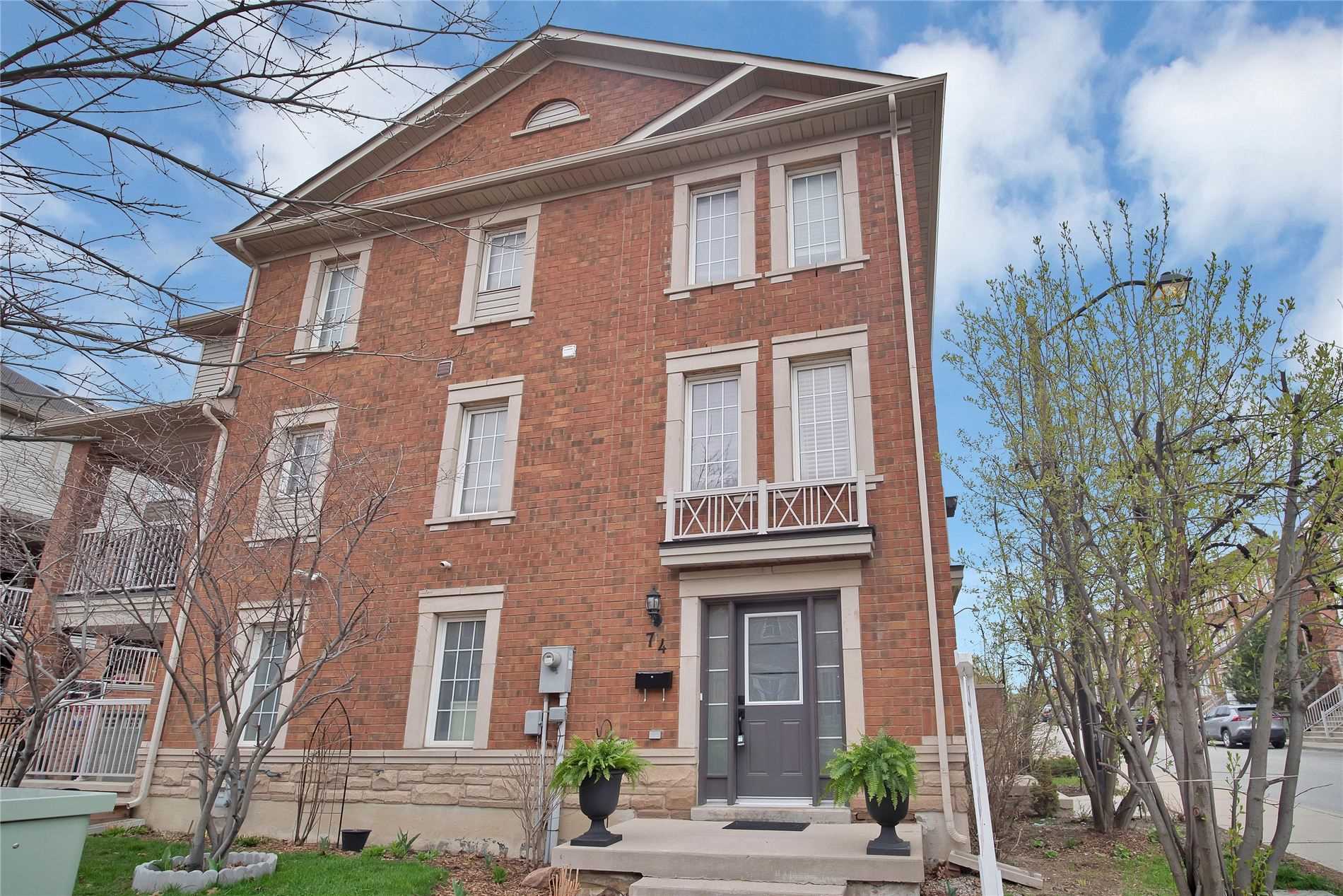 74 Joseph Griffith Lane, North York Terminated, W5595224 Condos.ca