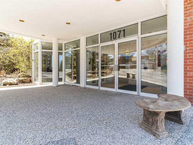 601 - 1071 Queens Ave