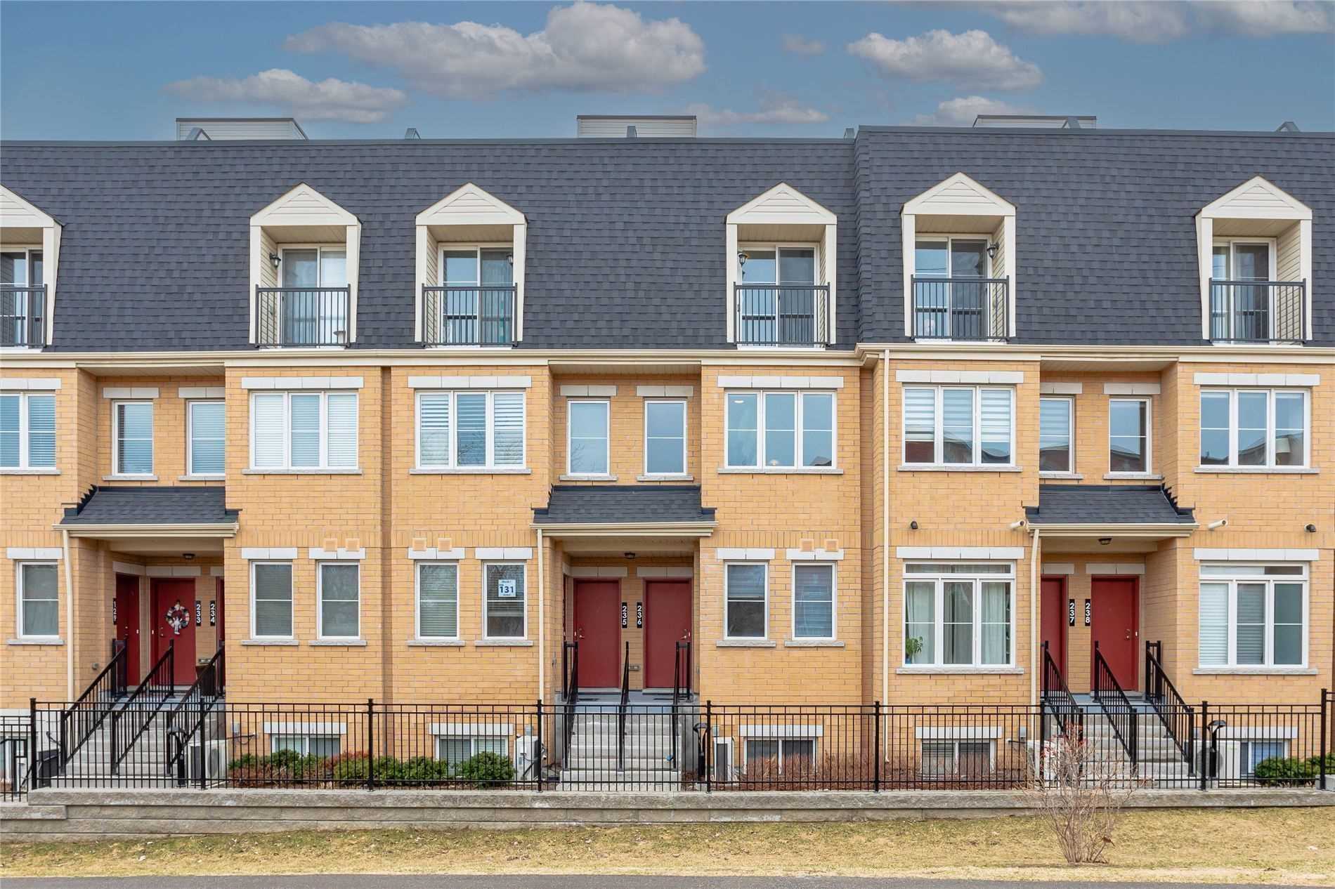 236 390 Hopewell Ave, York Sold, W5599911 Condos.ca