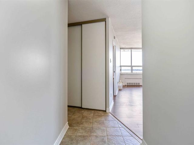 715 - 50 Mississauga Valley Blvd